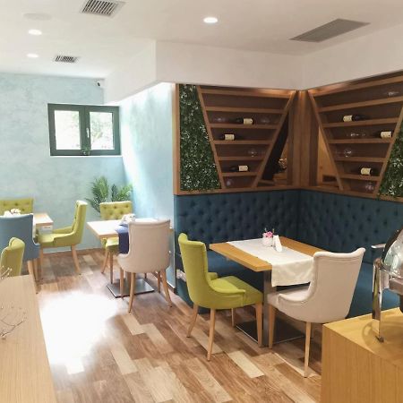 Hotel Alkima Kotor Luaran gambar