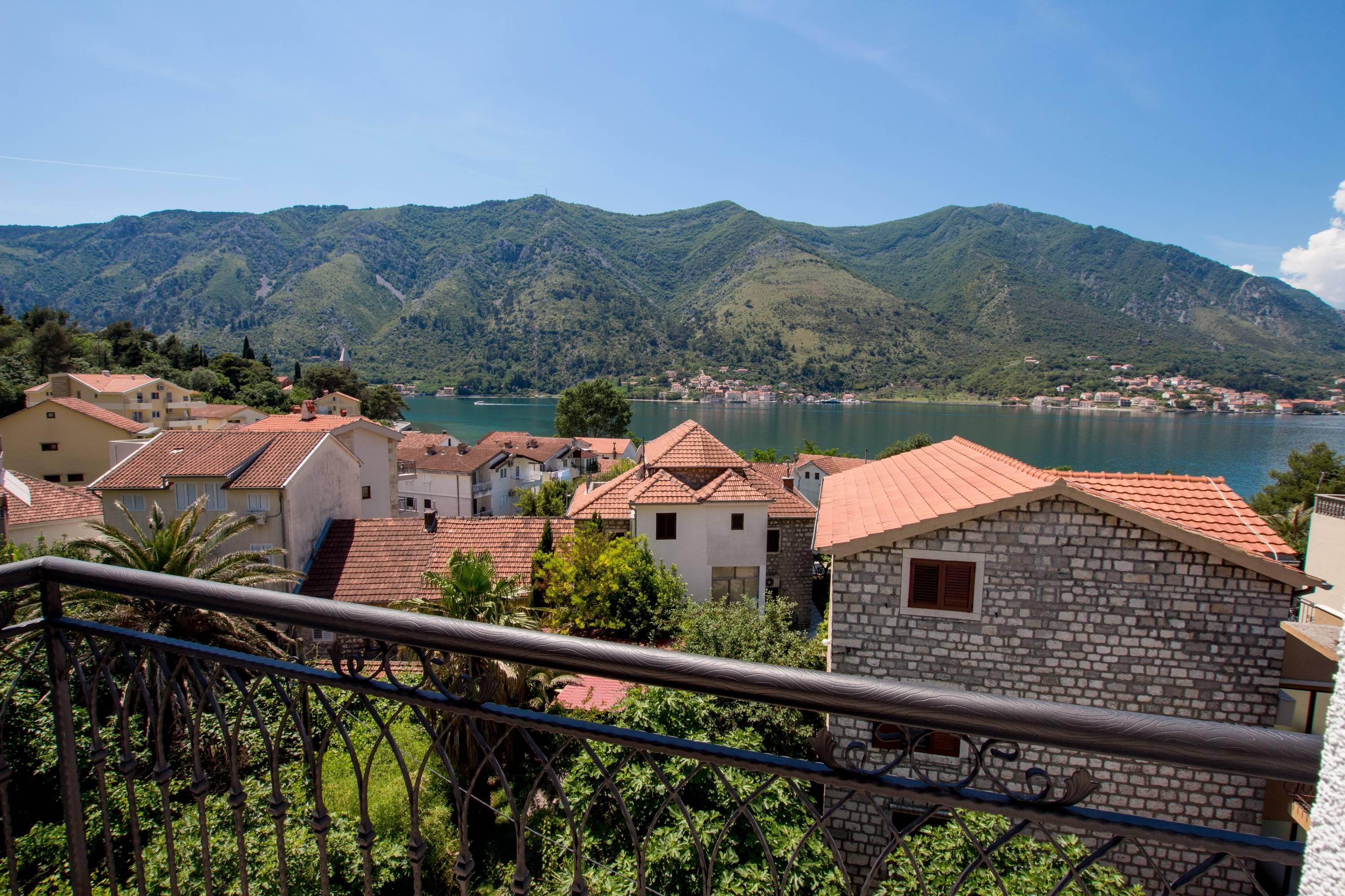 Hotel Alkima Kotor Luaran gambar