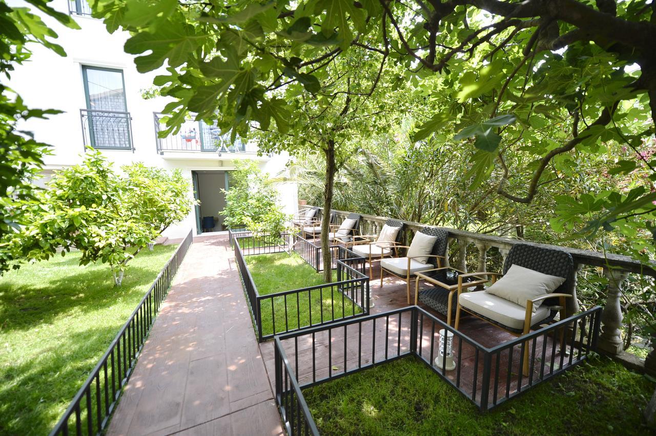 Hotel Alkima Kotor Luaran gambar